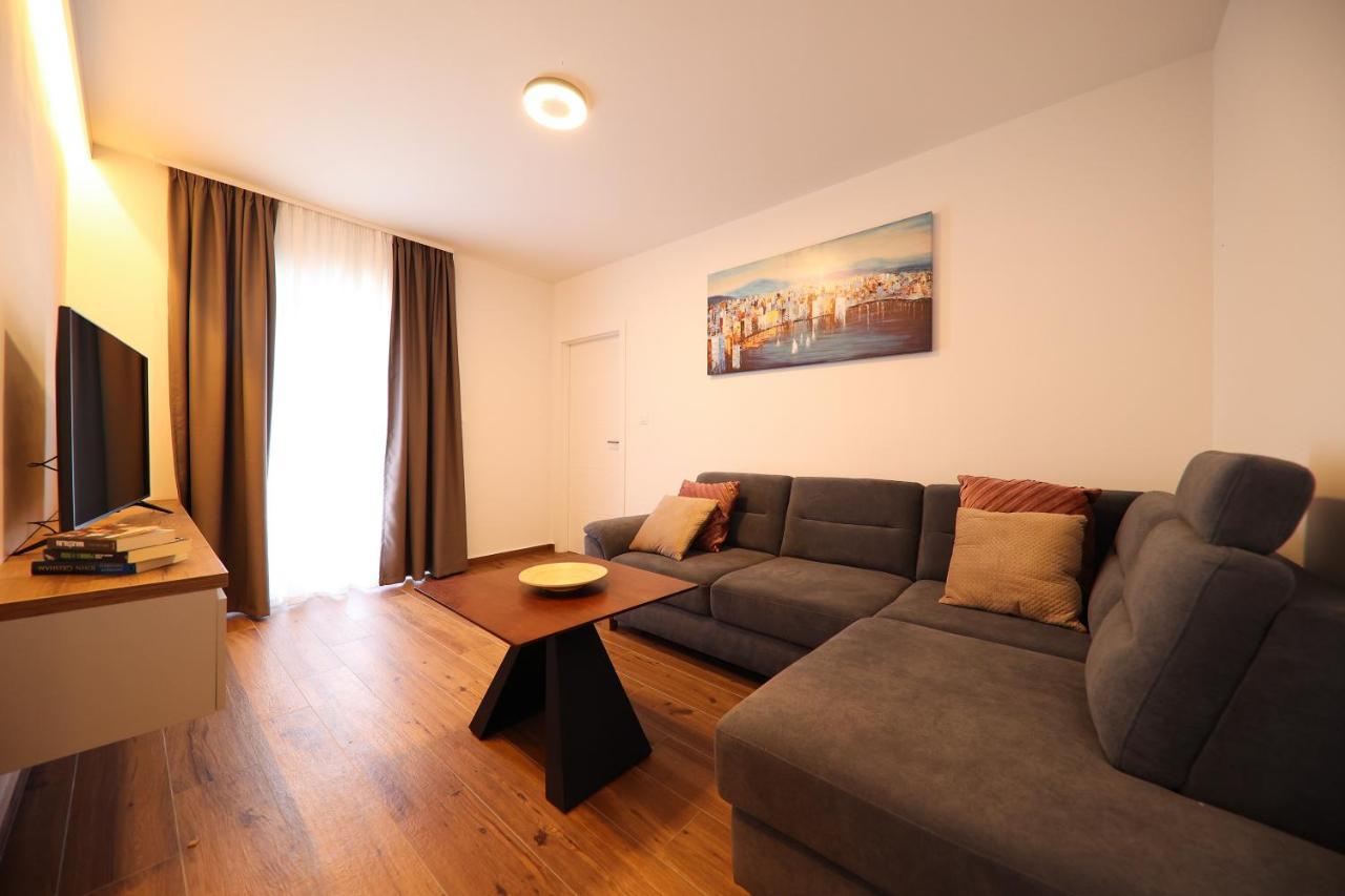 Diklo Apartment *